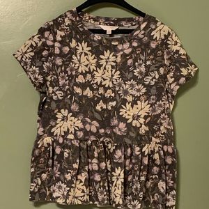 Lauren Conrad floral peplum shirt size medium
